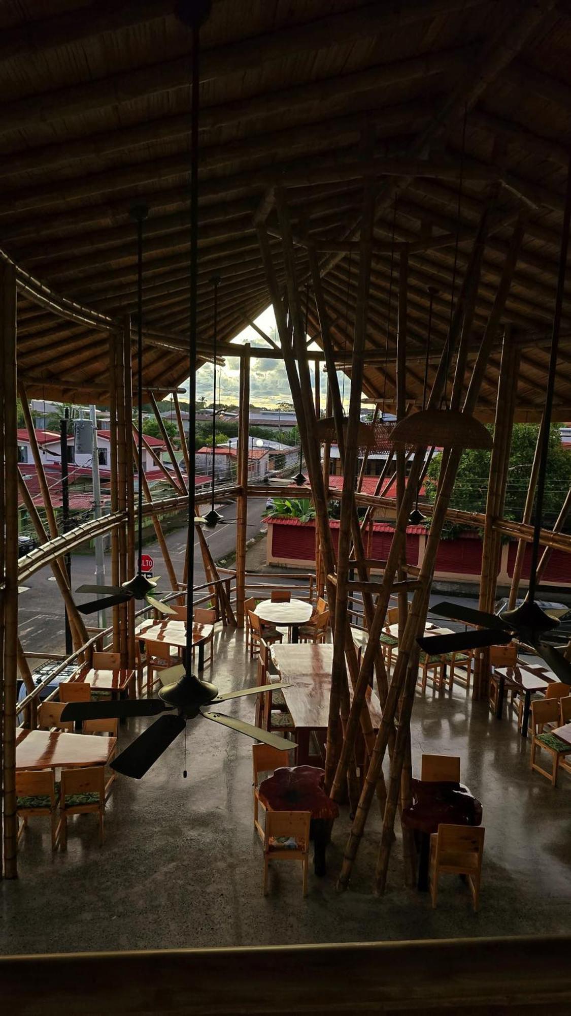 Bonding Coffee Roaster Cafe & Hotel كيبوس المظهر الخارجي الصورة