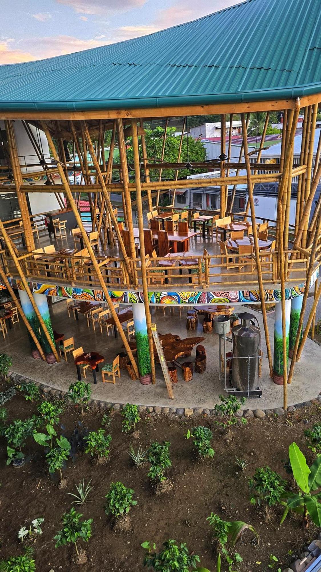 Bonding Coffee Roaster Cafe & Hotel كيبوس المظهر الخارجي الصورة
