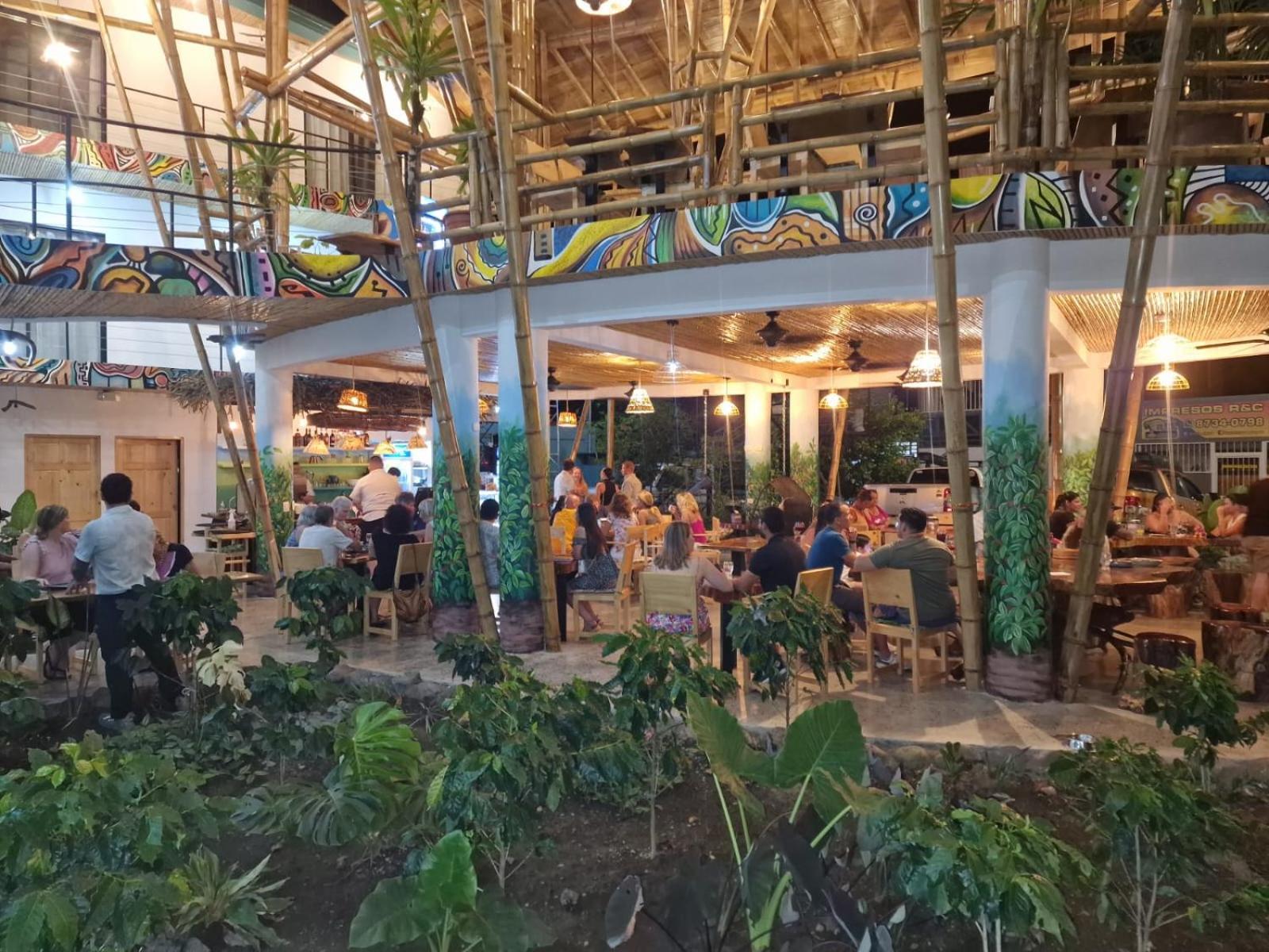 Bonding Coffee Roaster Cafe & Hotel كيبوس المظهر الخارجي الصورة
