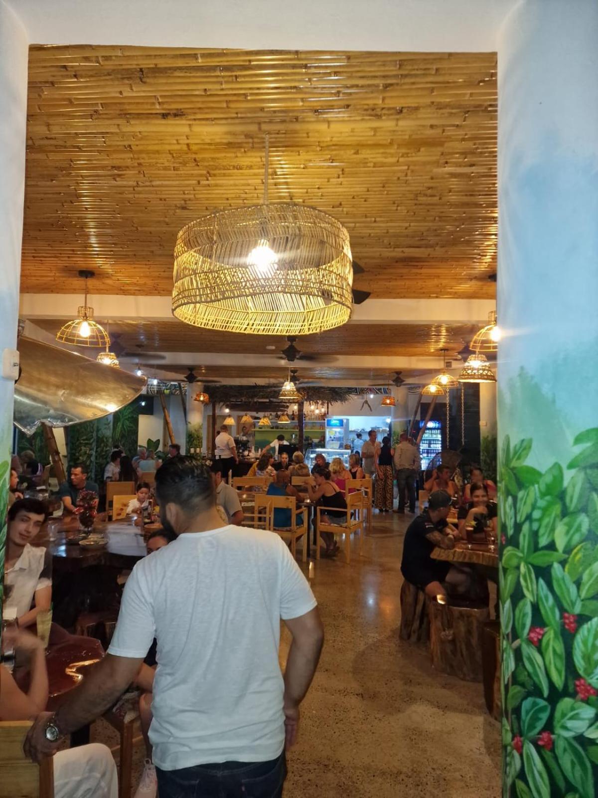 Bonding Coffee Roaster Cafe & Hotel كيبوس المظهر الخارجي الصورة