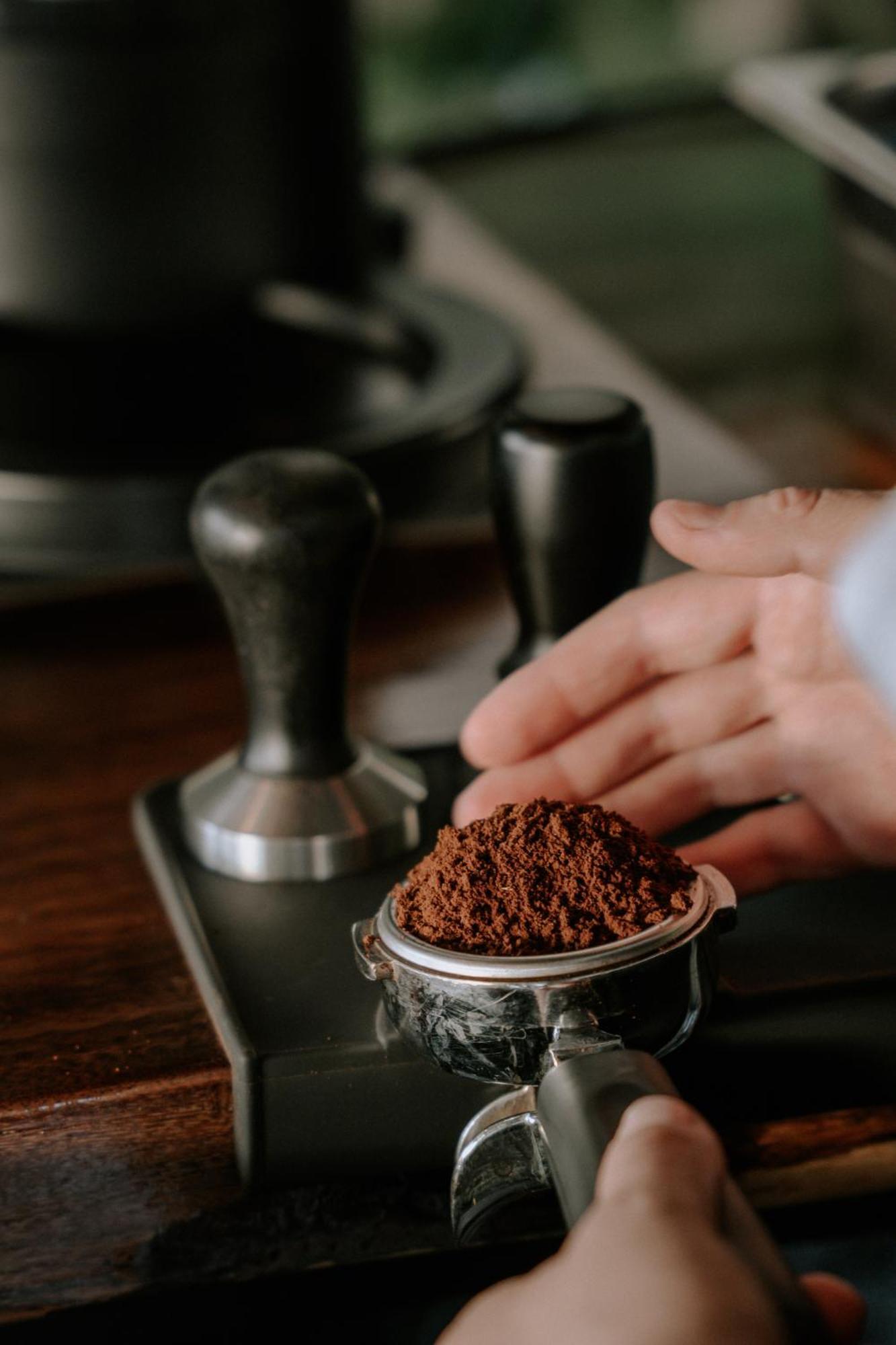 Bonding Coffee Roaster Cafe & Hotel كيبوس المظهر الخارجي الصورة